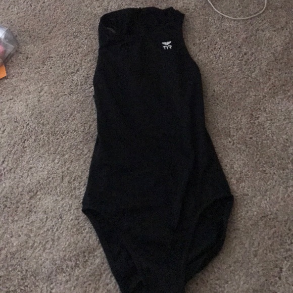 TYR Women’s Breakaway water poli suit. - Picture 1 of 2